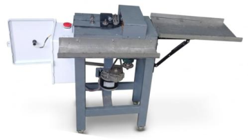 Cyperus splitting machine
